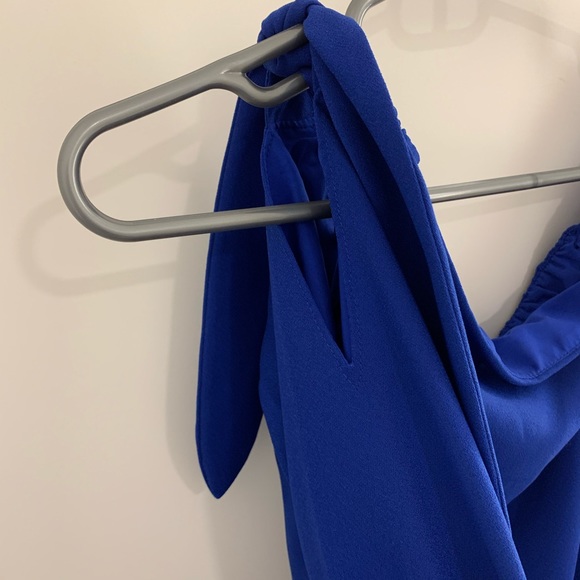 BNWT Beautiful blue off the should be dress - Picture 4 of 5